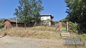 Къща с двор с. Драчево 2 - storey 110 sq. m. built-up area 2500 sq. m. courtyard | Houses / Villas | общ.Средец Drachevo