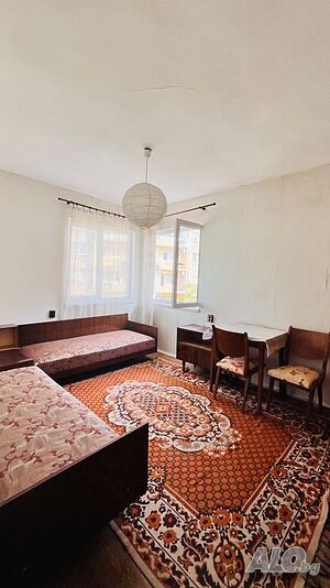 Отдава имот под наем в центъра на Велико Търново One floor only 100 sq. m. Partly furnished | Houses / Villas | Center Veliko Tarnovo