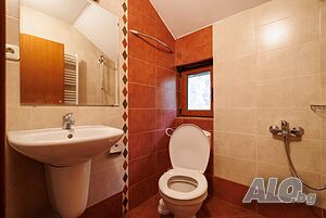 Давам под наем единична стая- месечно, сезонно или годишно Room Without landlords | Rooms, Room - mates | Razlog
