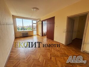 Помещение, подходящо за тих офис - под наем в Центъра Office 108 sq. m. Intermediate floor | Shops, Offices | Center Sofia