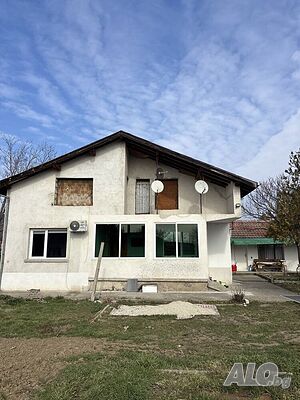 НОВА ПО-НИСКА ЦЕНА!!! Двуетажна къща в с. Караново 2 - storey 130 sq. m. built-up area 1800 sq. m. courtyard | Houses / Villas | Karanovo