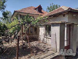 Къща в село Бояджик 1 - storey 100 sq. m. built-up area 3100 sq. m. courtyard | Houses / Villas | Boyadzhik