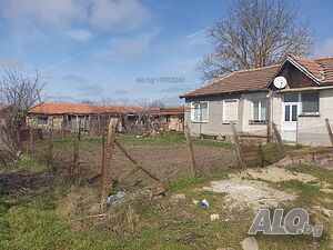 Къща с двор в село Тамарино 1 - storey 60 sq. m. built-up area 700 sq. m. courtyard | Houses / Villas | Tamarino