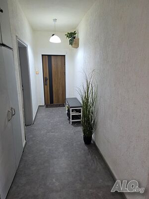 Апартамент на 98км от София 1-Bedroom 77 sq. m. Brick 1980 y. 3 floor Not last | Apartments | Бобов Дол Bobov dol