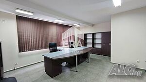 ЕРА ИмотиТе предлага ПОД НАЕМ офис с ПАРКОМЯСТО, идеален център, гр. Търговище. Other 45 sq. m. Second Floor | Shops, Offices | Targovishte