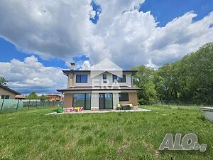 Луксозна фамилна къща в с. Волуяк 2 - storey 180 sq. m. built-up area 966 sq. m. courtyard | Houses / Villas | Voluyak
