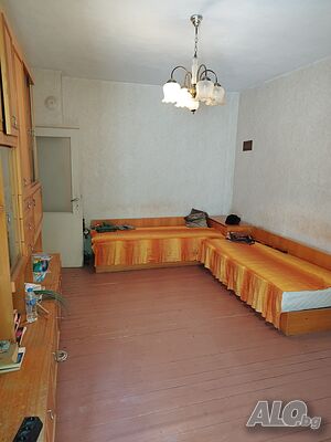 Двустаен апартамент ЖК Сторгозия 1-Bedroom 62 sq. m. Panel 1975 y. 1 floor First residential floor | Apartments | Storgozia Pleven