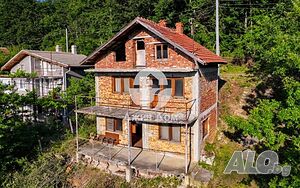Триетажна къща с двор в с. Китка, обл. Бургас 3 - storey 114 sq. m. built-up area 780 sq. m. courtyard | Houses / Villas | Kitka
