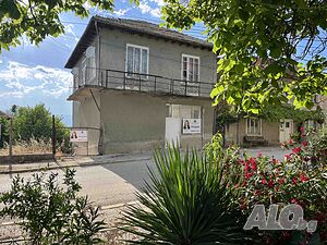 Къща за продажба в с. Хотово 3 - storey 200 sq. m. built-up area 700 sq. m. courtyard | Houses / Villas | Hotovo