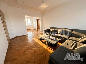 Продава 4-стаен, Шумен Център Large 100 sq. m. Brick 1980 y. 5 floor Last floor | Apartments | Tsentar Shumen