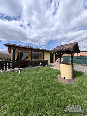 135 кв.м РЗП 1850 кв.м двор 135 sq. m. built-up area 1850 sq. m. courtyard | Houses / Villas | Aldomirovtsi