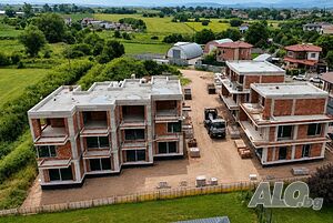 250 кв.м РЗП 500 кв.м двор 3 - storey 250 sq. m. built-up area 500 sq. m. courtyard | Houses / Villas | Kostinbrod