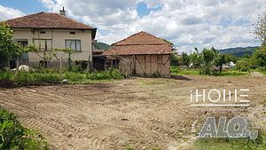 Къща в с. Скравена 90 sq. m. built-up area 1150 sq. m. courtyard | Houses / Villas | Skravena