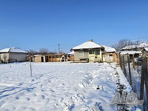Къща Бабово 1 - storey 51 sq. m. built-up area 1100 sq. m. courtyard | Houses / Villas | Тих район Babovo