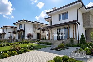 Къща/Вила, Гурмазово, 210 кв.м., 340000 € 2 - storey 210 sq. m. built-up area | Houses / Villas | Gurmazovo