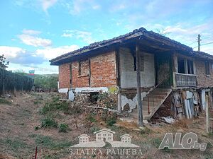 Къща в село Факия 2 - storey 80 sq. m. built-up area 600 sq. m. courtyard | Houses / Villas | Fakia