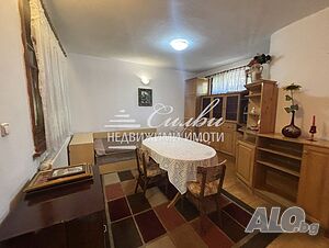 Етаж от къща с ДВОР под наем - кв. Пожарната! One floor only 80 sq. m. Furnished | Houses / Villas | Shumen