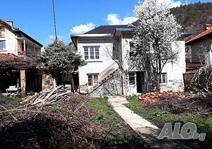 Продава се къща град Мъглиж 2 - storey 100 sq. m. built-up area 640 sq. m. courtyard | Houses / Villas | Maglizh