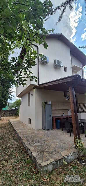 Продава Триетажна къща с. Яворово 3 - storey 160 sq. m. built-up area 980 sq. m. courtyard | Houses / Villas | Yavorovo