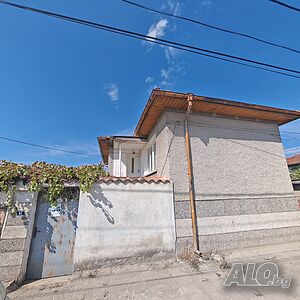 Продавам Къща в с. Строево в добро състояние 130 000 евро! 2 - storey 205 sq. m. built-up area 900 sq. m. courtyard | Houses / Villas | Stroevo