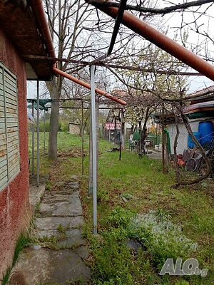 Вила, с. Разбойна, Търговище област, 15кв.м. 1 - storey 150 sq. m. built-up area 1200 sq. m. courtyard | Houses / Villas | Razboyna