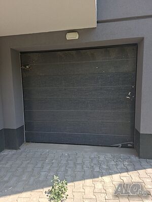 Гараж в нова сграда, район Пазара Garage (private) | Garages, Parking places, Parking spots | Tsentar Targovishte