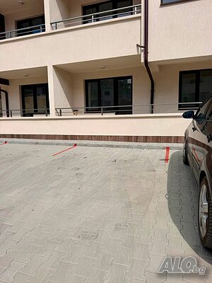 Гараж и Паркомясто под наем - кв. Боровец гр. Търговище Garage (private) | Garages, Parking places, Parking spots | Borovets Targovishte