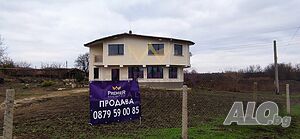 Двуетажна къща Градинарово 2 - storey 256 sq. m. built-up area 1230 sq. m. courtyard | Houses / Villas | Gradinarovo