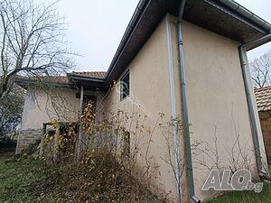 Двуетажна къща в село Сенник 2 - storey 104 sq. m. built-up area 576 sq. m. courtyard | Houses / Villas | Sennik
