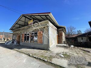 Две къщи в с. Войнежа 2 - storey 220 sq. m. built-up area 500 sq. m. courtyard | Houses / Villas | Voynezha