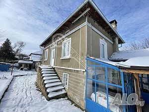 Двуетажна къща в с. Дъскот 2 - storey 130 sq. m. built-up area 4000 sq. m. courtyard | Houses / Villas | Daskot