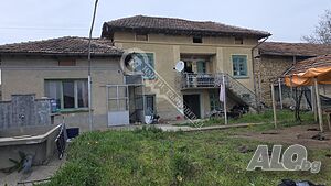 Двуетажна къща с гараж в село Долна Липница 2 - storey 120 sq. m. built-up area 850 sq. m. courtyard | Houses / Villas | Dolna Lipnitsa