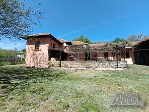 Двуетажна къща в село Теменуга 2 - storey 100 sq. m. built-up area 1250 sq. m. courtyard | Houses / Villas | Temenuga