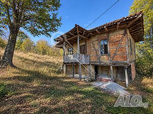 Къща в Еленския Балкан 2 - storey 48 sq. m. built-up area 1178 sq. m. courtyard | Houses / Villas | Elena