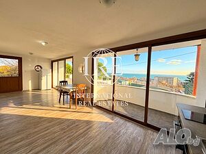 ЕКСКЛУЗИВНО Тристаен апартамент с морска нескриваема панорама и двор с барбекю под наем с паркомясто.. 2-Bedroom 80 sq. m. Furnished First residential floor | Apartments | Kabakum (locality)