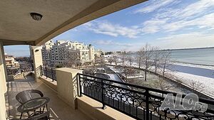 Тристаен на първа линия в гр. Поморие 2-Bedroom 142 sq. m. Brick 2014 y. 3 floor Not last | Apartments | Pomorie