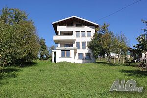 Продава къща до гр. Троян, с. Терзийско 3 - storey 231 sq. m. built-up area 950 sq. m. courtyard | Houses / Villas | Terziysko