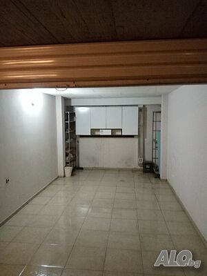 Подземен гараж под наем на отлична локация - непосредствено до Пантеона (кв. Ялта) Garage (private) 18 sq. m. Brick | Garages, Parking spots | Yalta Ruse