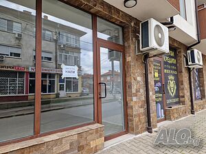 Помещение 70м2, 390€/месец. Осигурен Безплатен паркинг!!! Ново, Център Shop Office Medical office Beauty salon Sports Other Beauty salon (work place) 70 sq. m. Ground floor | Shops, Offices | Tsentar Yambol