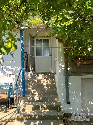 Едноетажна къща 1 - storey 69 sq. m. built-up area 660 sq. m. courtyard | Houses / Villas | General Inzovo