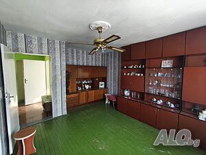 Двуетажна къща, с. Разбойна 2 - storey 100 sq. m. built-up area 350 sq. m. courtyard | Houses / Villas | Razboyna