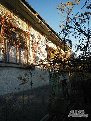 Къща на село 2 - storey 100 sq. m. built-up area 1002 sq. m. courtyard | Houses / Villas | Esen