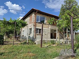 Двуетажна къща в село Бряст, общ. Димитровград, обл. Хасково 2 - storey 192 sq. m. built-up area 480 sq. m. courtyard | Houses / Villas | Bryast