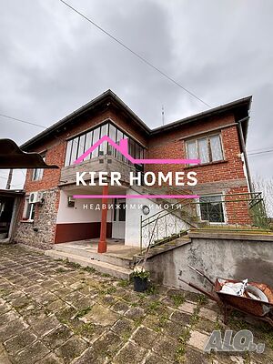 Къща в село Горски извор, обл. Хасково 2 - storey 160 sq. m. built-up area 2000 sq. m. courtyard | Houses / Villas | Gorski izvor