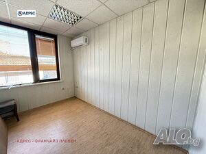 Office 15 sq. m. Last floor | Shops, Offices | Center Lovech