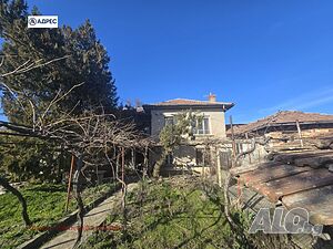134 кв.м РЗП 1042 кв.м двор 134 sq. m. built-up area 1042 sq. m. courtyard | Houses / Villas | Brestovets
