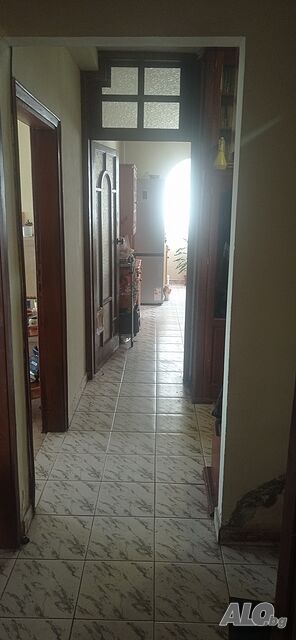 ПРОДАВА 4-стаен апартамент в района на Студентски парк Large 105 sq. m. Panel 1993 y. 1 floor First residential floor | Apartments | Pazara Shumen