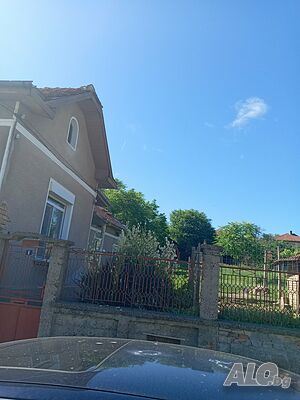 Продавам къща. 1 - storey 80 sq. m. built-up area 900 sq. m. courtyard | Houses / Villas | Dolna Mitropolia