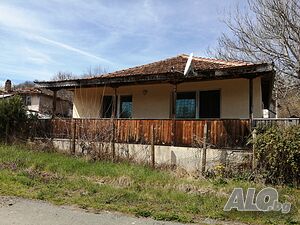 Къща с. Голямо Буково, общ. Средец, обл. Бургас 1 - storey 72 sq. m. built-up area 455 sq. m. courtyard | Houses / Villas | Golyamo Bukovo