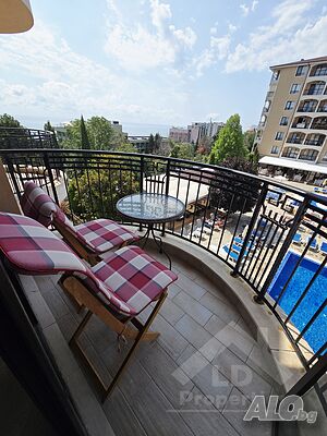 Апартамент с една спалня на 100м от морето в Златни пясъци 1-Bedroom 75 sq. m. Brick 2006 y. 3 floor Not last | Apartments | Golden Sands (resort)